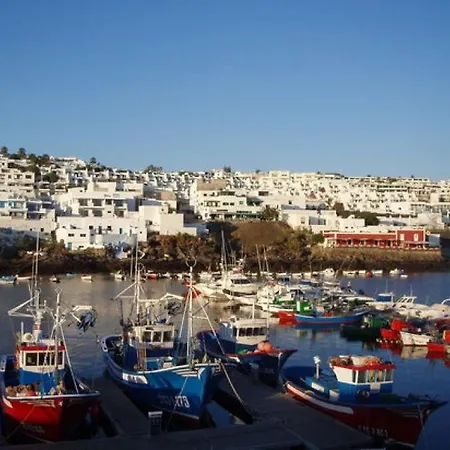 Puerto Del Carmen Sleeps 5 With Pool Vila Puerto del Carmen (Lanzarote)