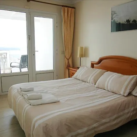 Puerto Del Carmen Sleeps 5 With Pool Puerto del Carmen (Lanzarote)